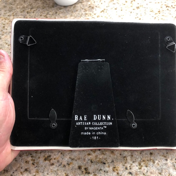 BABY’S FIRST 2019 Rae Dunn 4” x 6” Photo Frame NEW - Picture 5 of 5